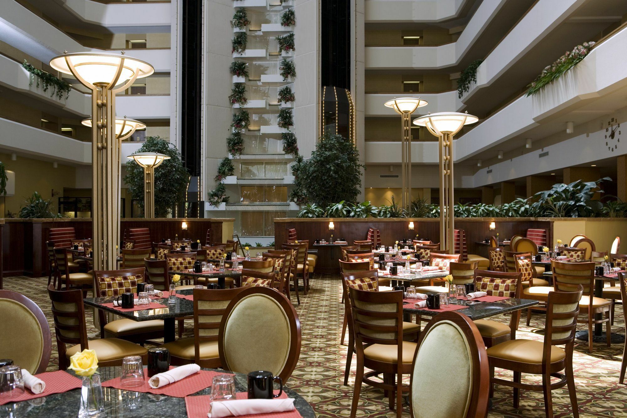 Sheraton Запад Де Мойн Экстерьер фото